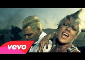 Fill in the gaps con la canción Funhouse de P!nk | Recurso educativo 125845